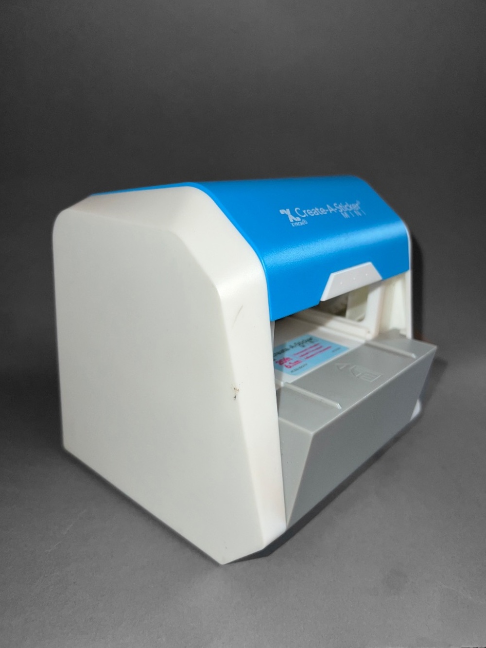 XYRON Create-A-Sticker Mini & Refill Pack - Picture 8 of 14